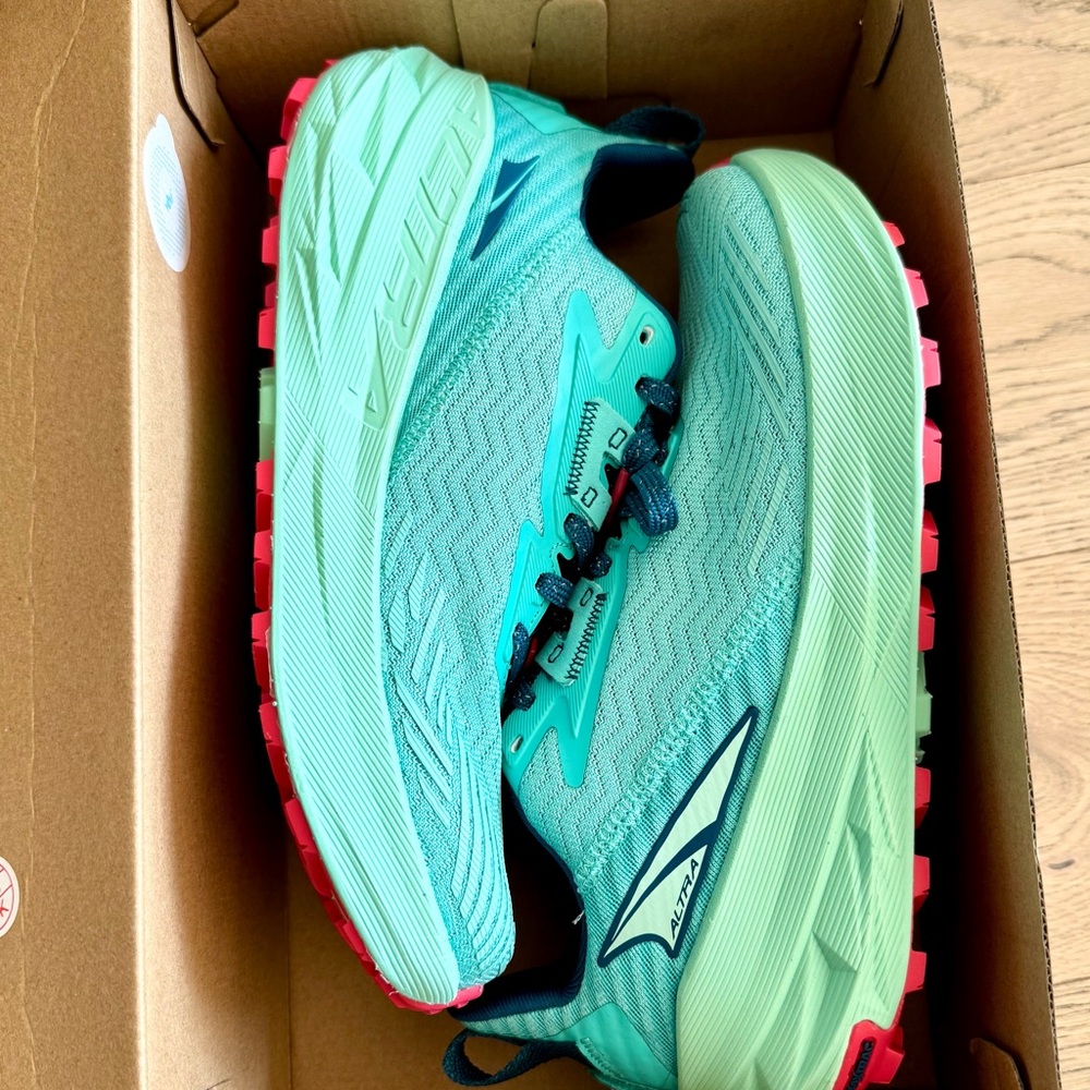 Altra Experience Wild Trail Running Shoes, Women’s 7.5